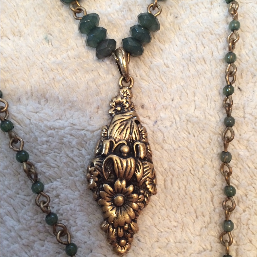 Lucky Brand shamrock necklace